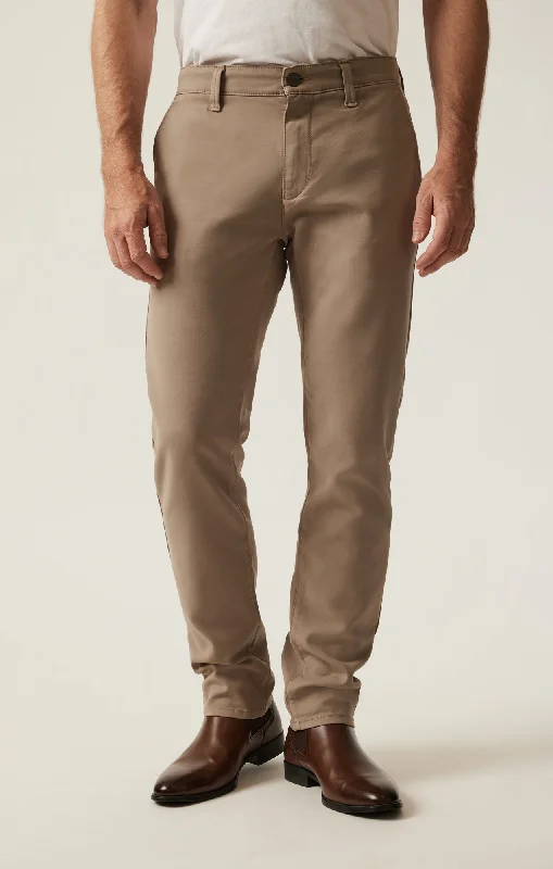 VERONA PERFORMANCE CHINO - VIN KHAKI Elegant Men's Cashmere