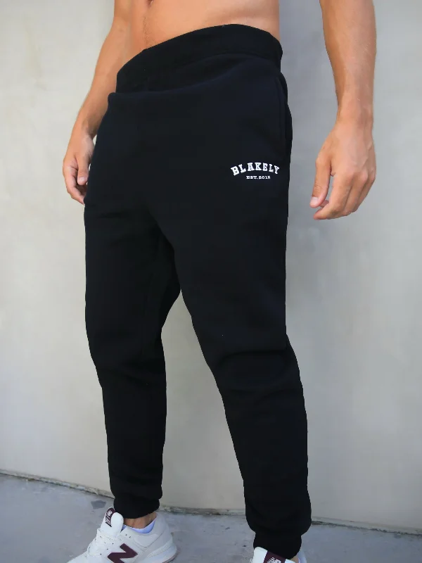 Heritage Relaxed Sweatpants - Black